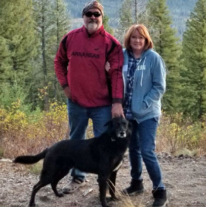 Ronnie and Susan with their black lab